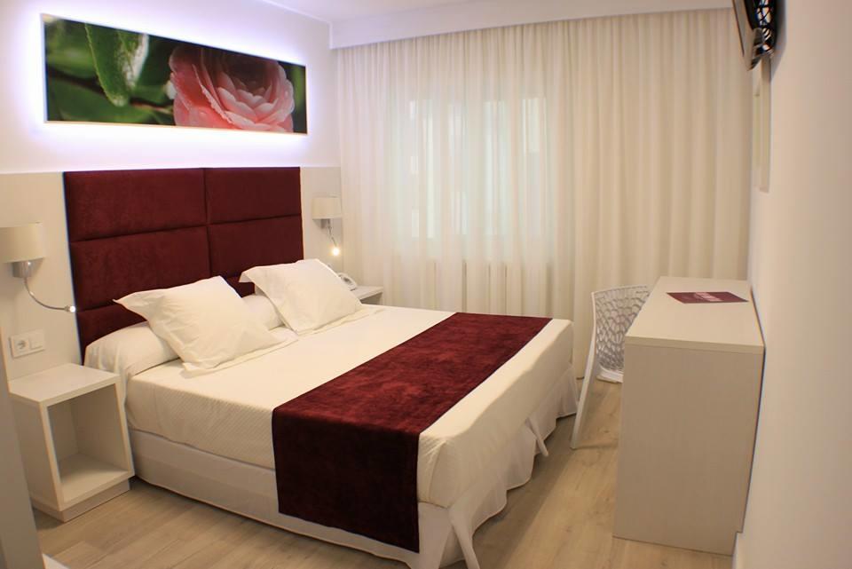 Hotel Gran Proa Playa Raxo Ngoại thất bức ảnh