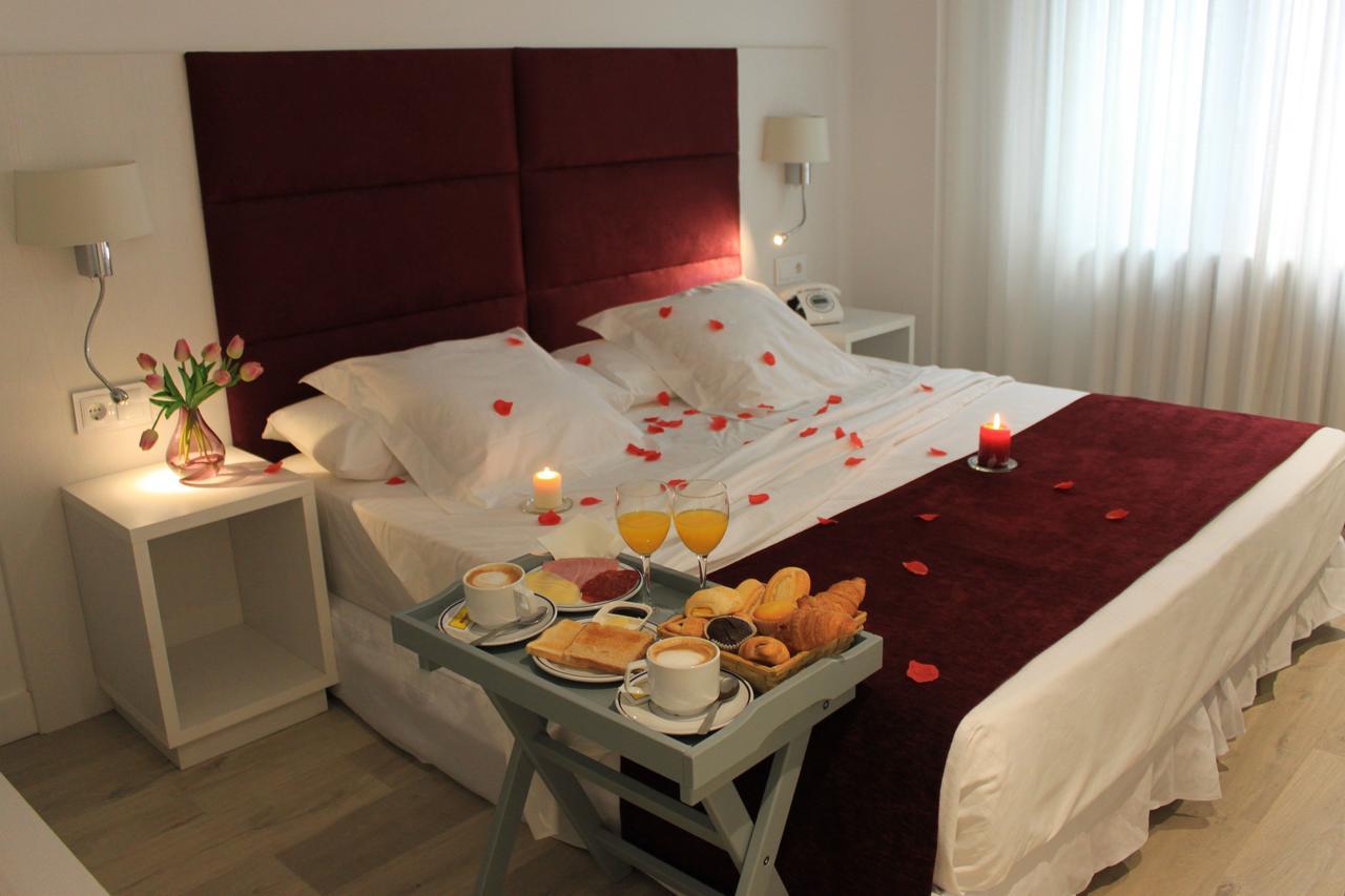 Hotel Gran Proa Playa Raxo Ngoại thất bức ảnh